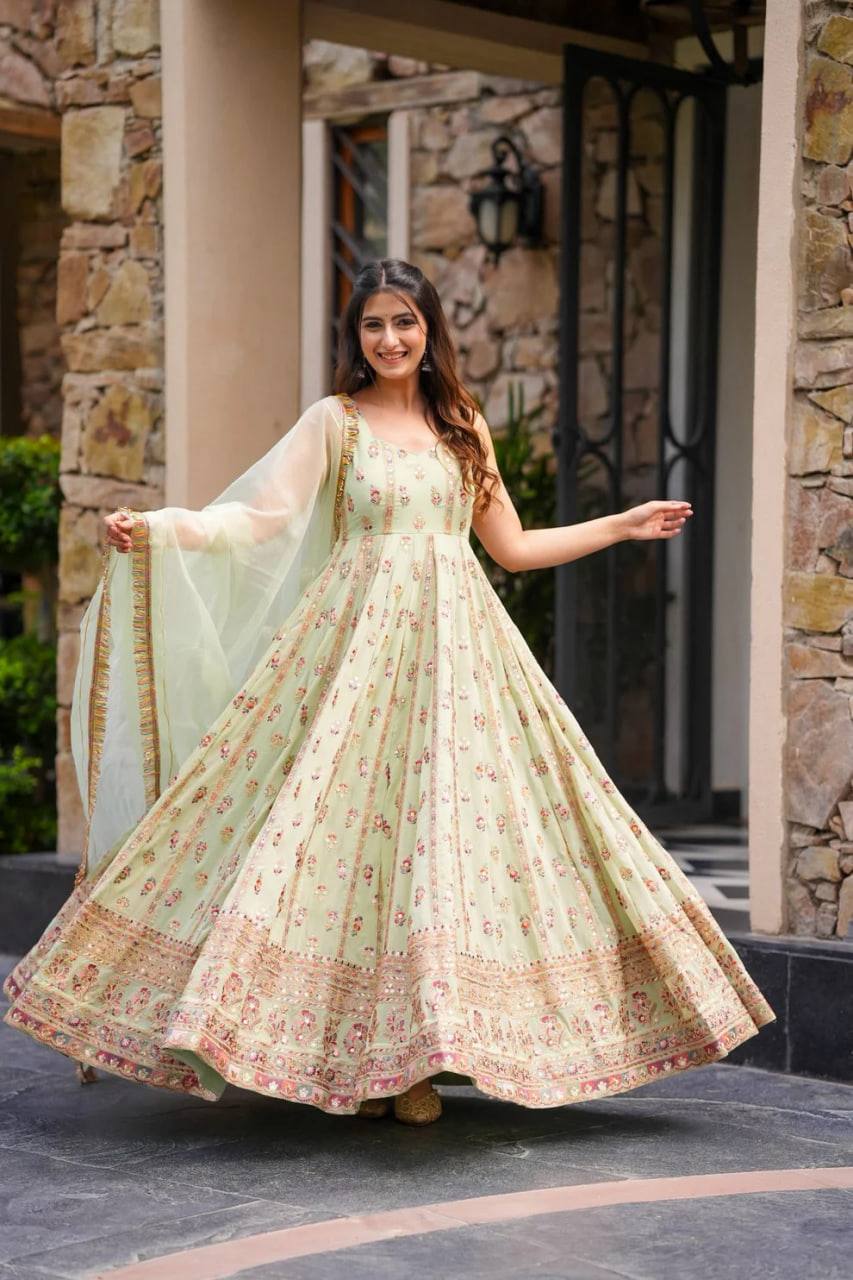 Georgette 3-Piece Ethnic Set with Lace Dupatta