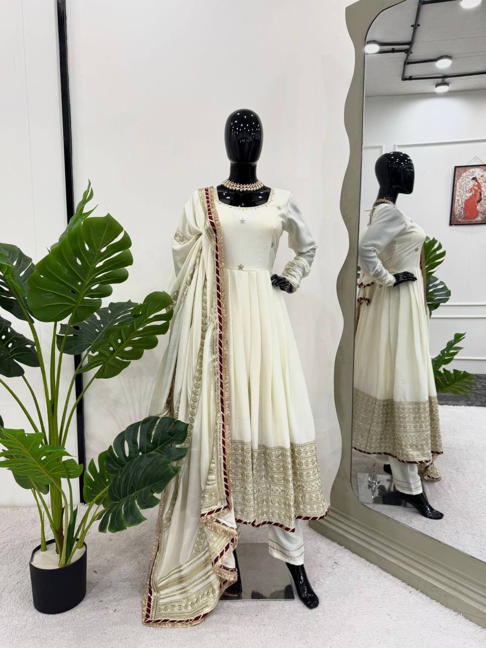 Chinon Thread & Sequin Work Suit Set with Dupatta and Pant