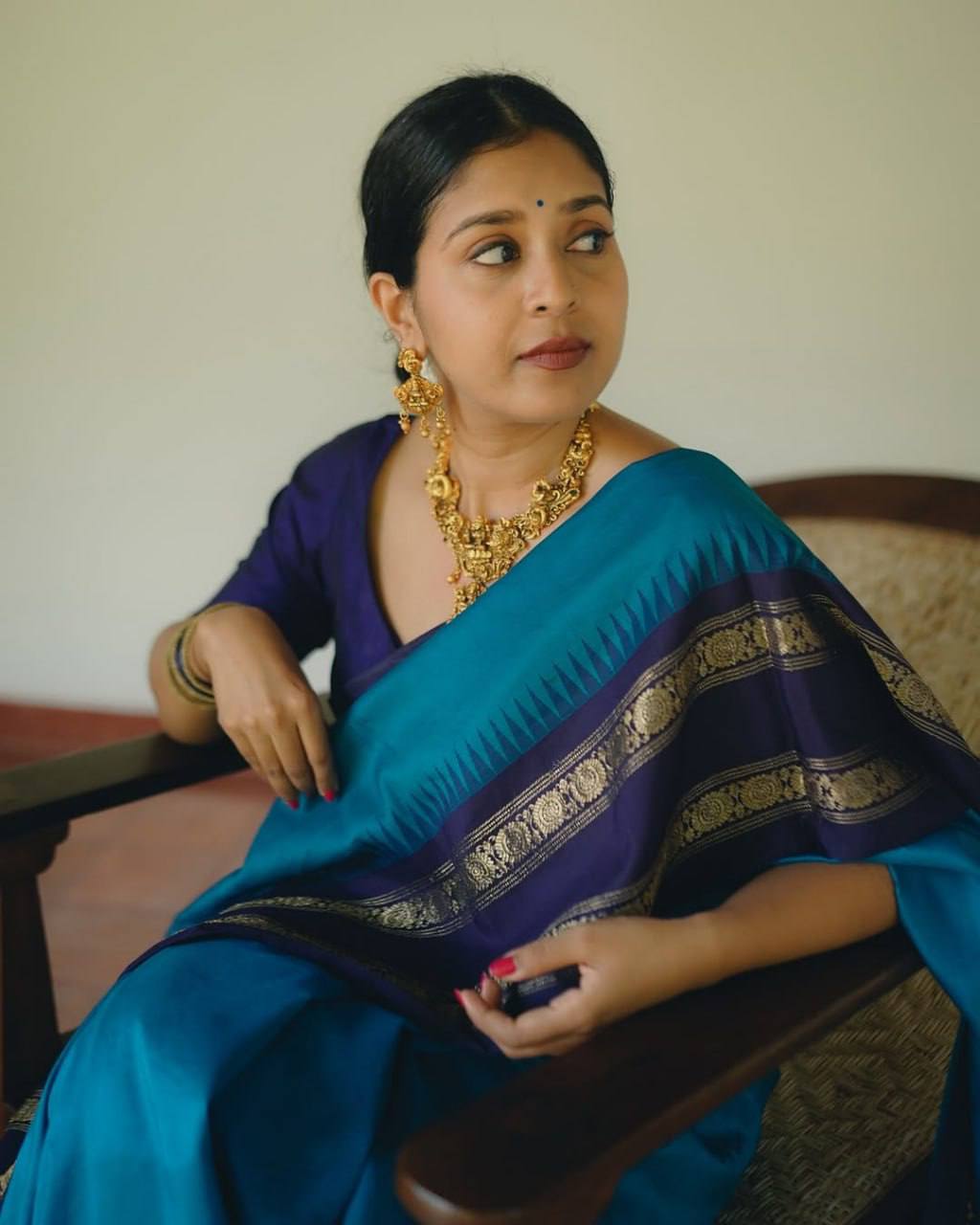 Lichi Silk Saree with Rich Pallu