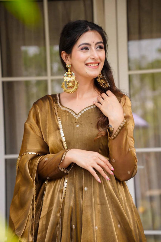 Jimi Choo Suit Set with Pant & Dupatta | Thread Work Design