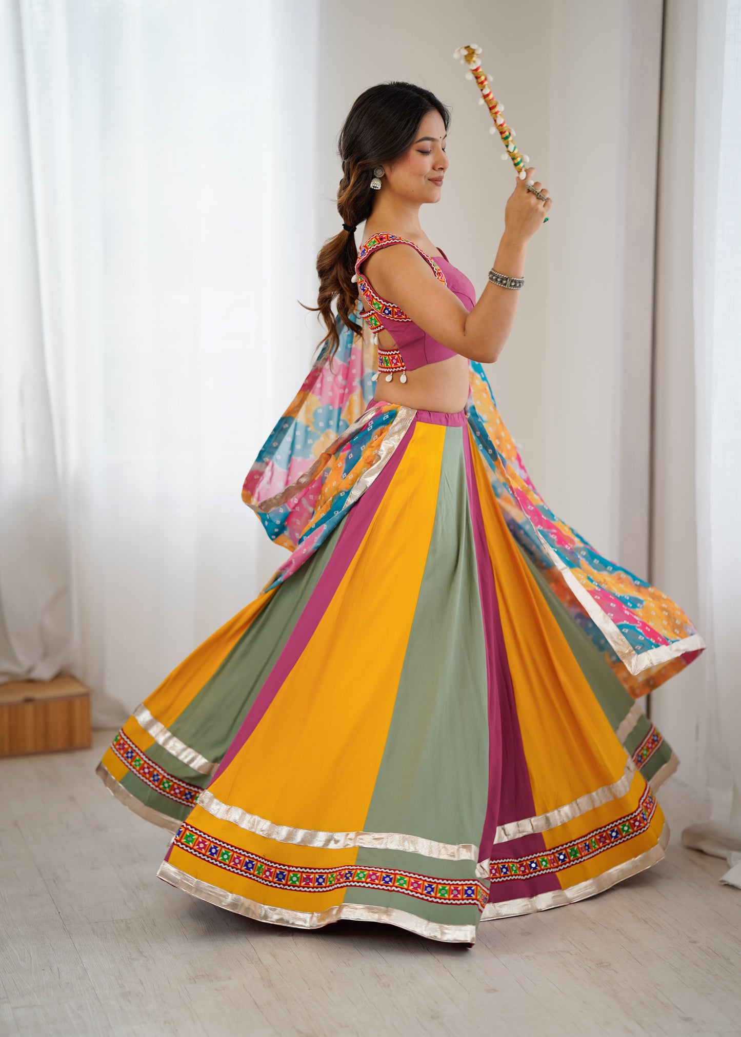 Heavy Rayon Gamthi Mirror Work Lehenga with Dupatta – 4 Meter Flair