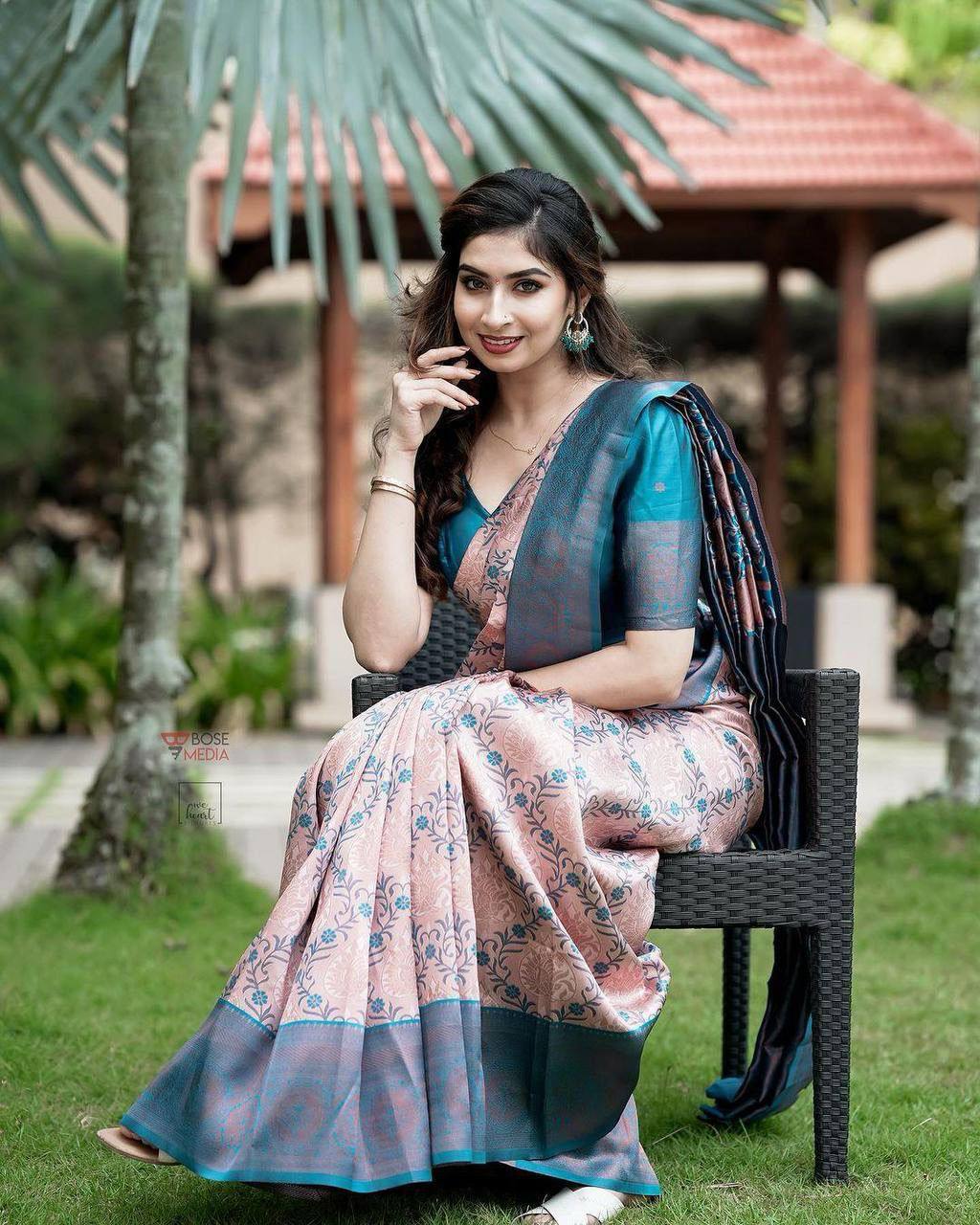 Soft Lichi Silk Saree with Rich Pallu & All-Over Jacquard