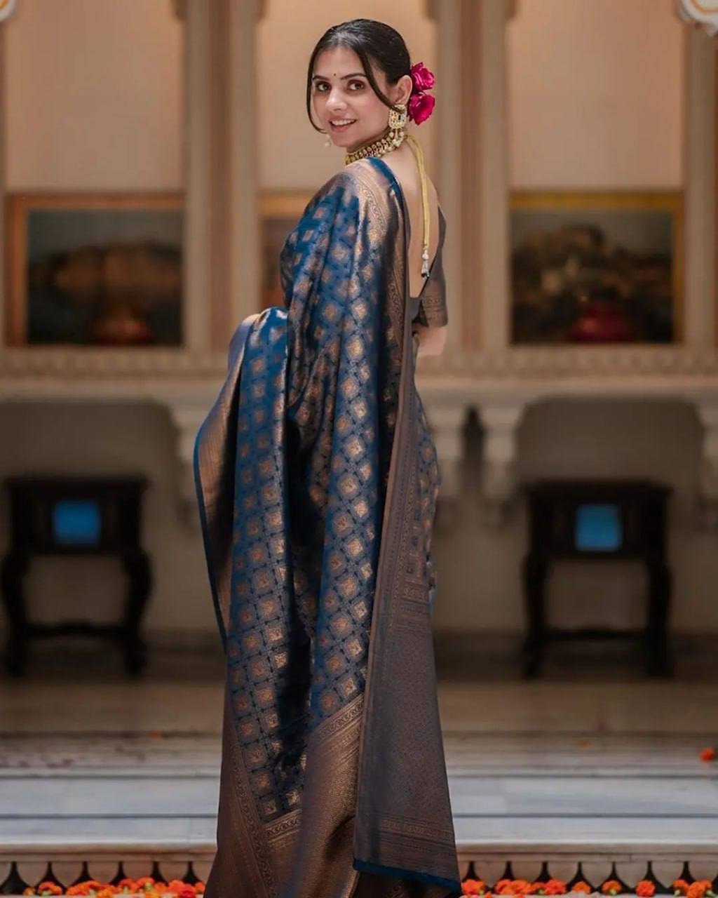Soft Lichi Silk Saree with Rich Pallu