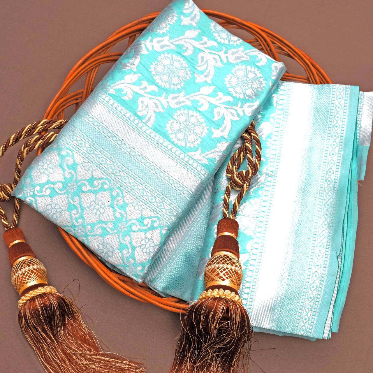 Soft Lichi Silk Saree with Butterfly Pallu