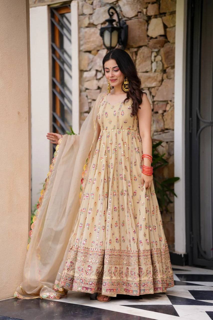 Georgette 3-Piece Ethnic Set with Lace Dupatta