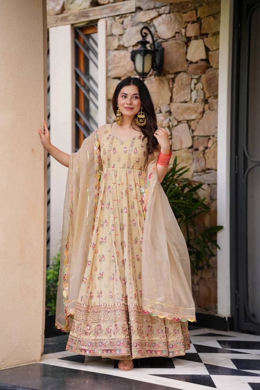 Georgette 3-Piece Ethnic Set with Lace Dupatta
