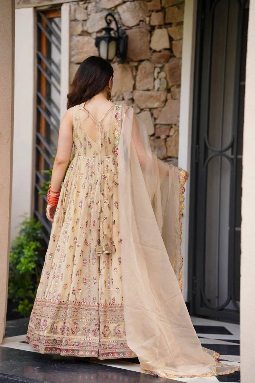 Georgette 3-Piece Ethnic Set with Lace Dupatta