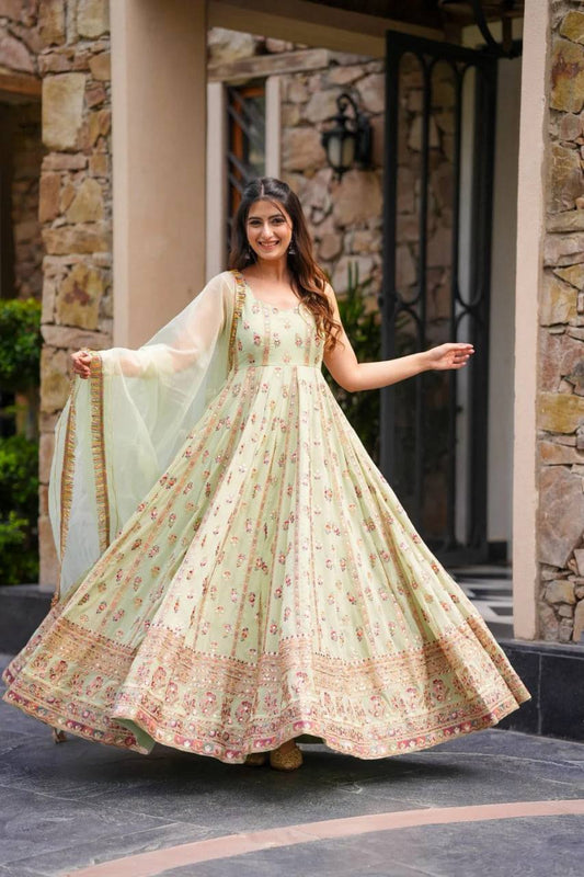 Georgette 3-Piece Ethnic Set with Lace Dupatta