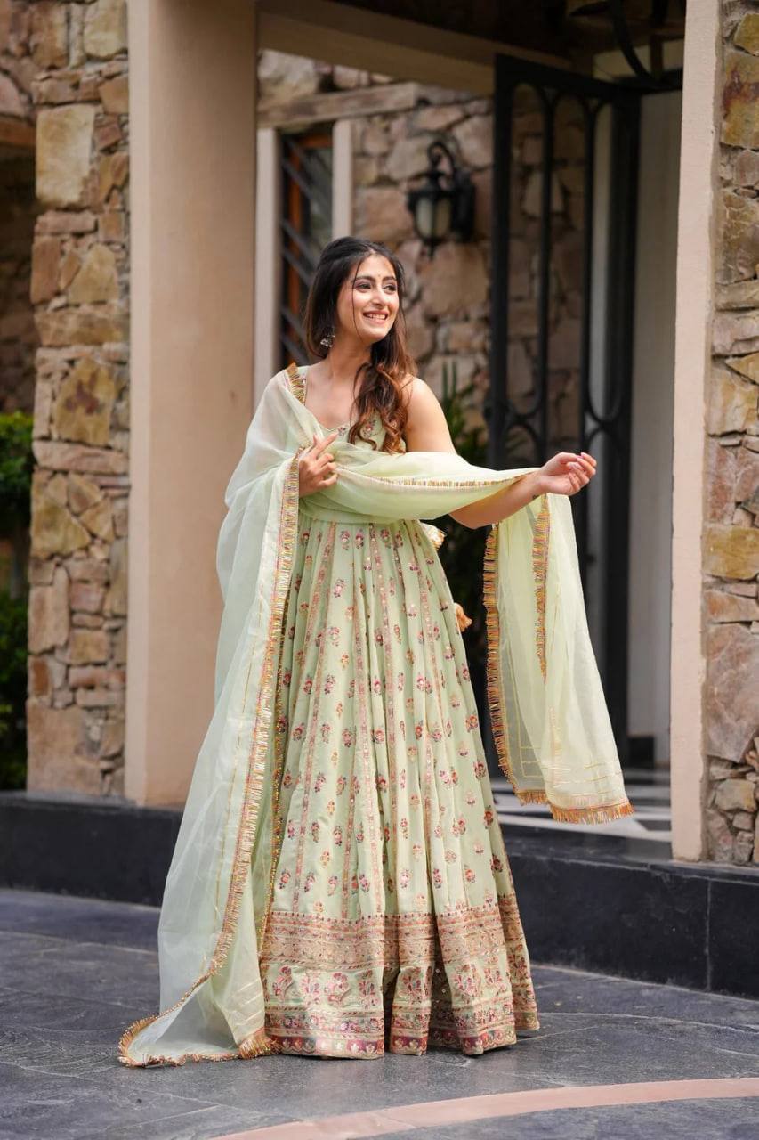 Georgette 3-Piece Ethnic Set with Lace Dupatta