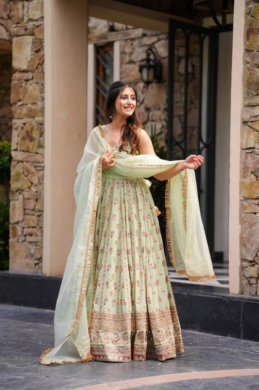 Georgette 3-Piece Ethnic Set with Lace Dupatta