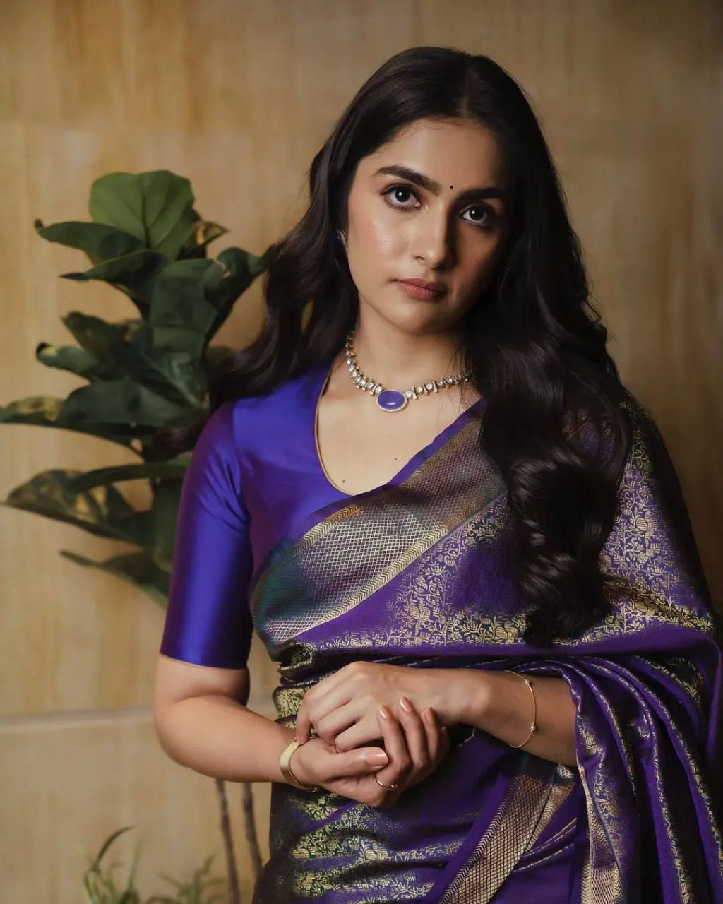 Soft Lichi Silk Saree with Rich Pallu