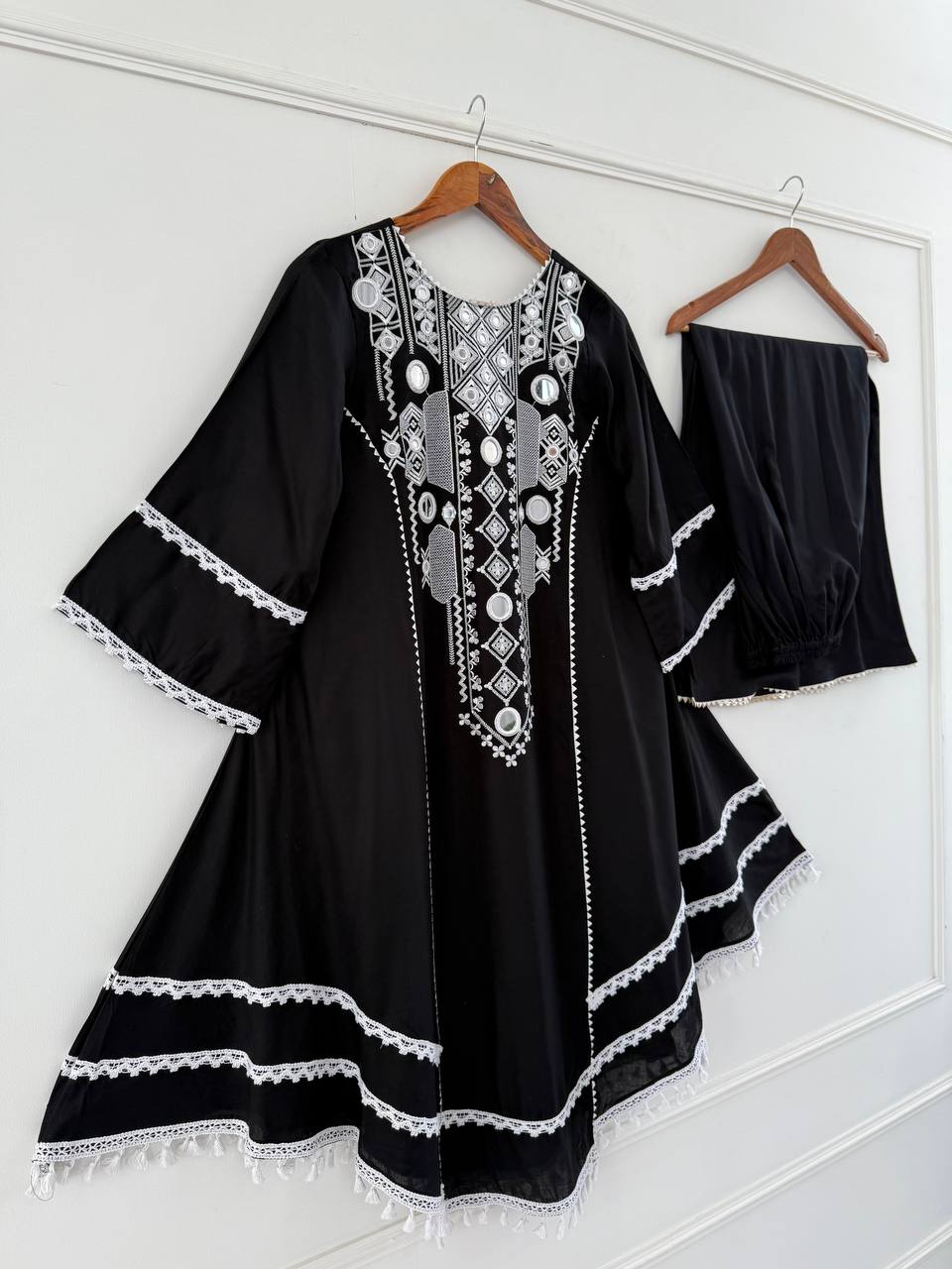 Rayon Cotton 2-Piece Set with Real Mirror Work & Fancy Lace Detailing