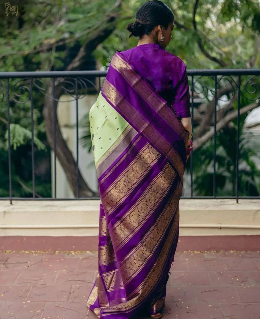 Silk Saree with Rich Pallu & All-Over Jacquard