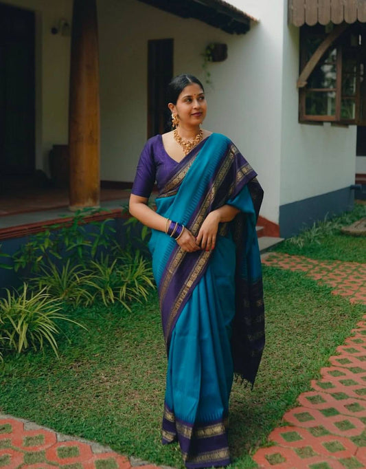 Lichi Silk Saree with Rich Pallu