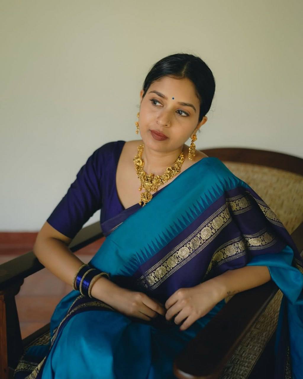 Lichi Silk Saree with Rich Pallu