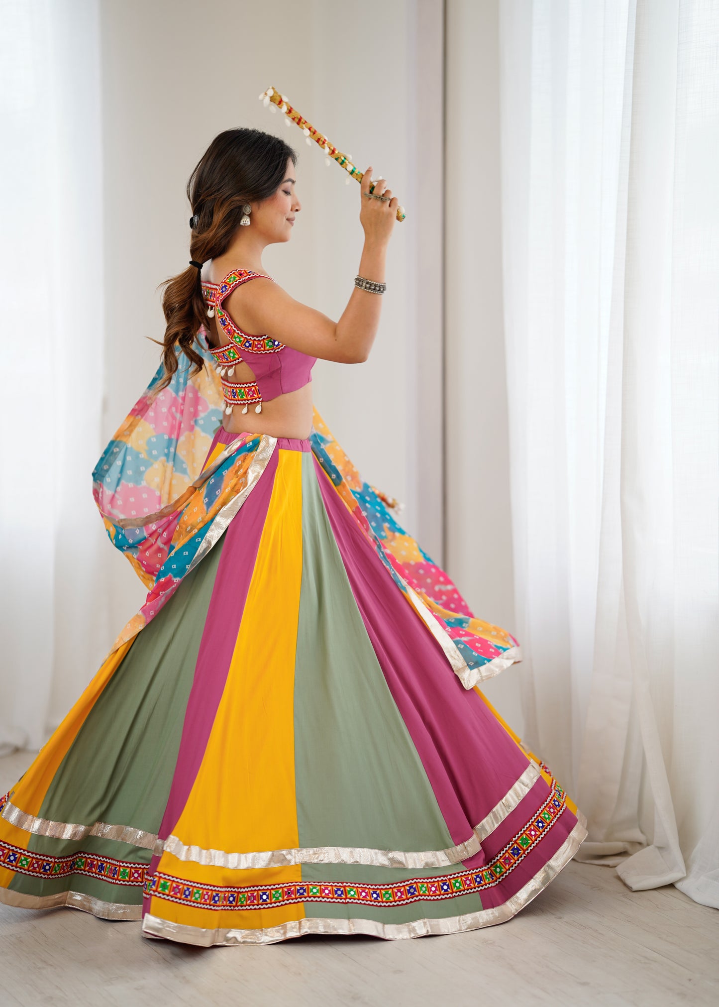 Heavy Rayon Gamthi Mirror Work Lehenga with Dupatta – 4 Meter Flair